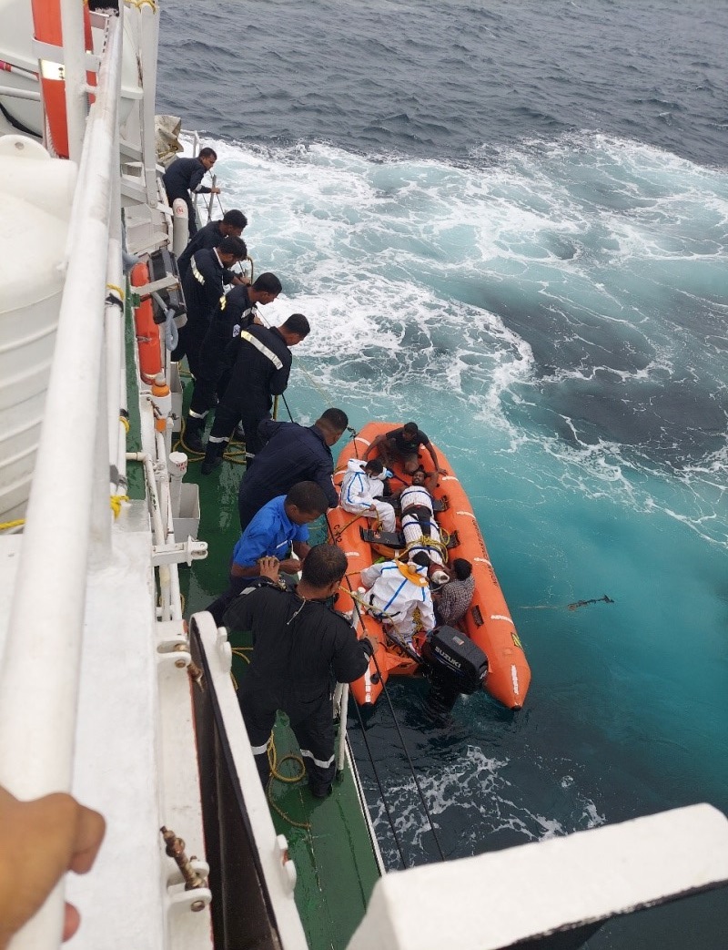 Indian Coast Guard rescues nine crew from sinking vessel Ganga-I off ...